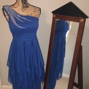 Worn once Beautiful homecoming evening dress